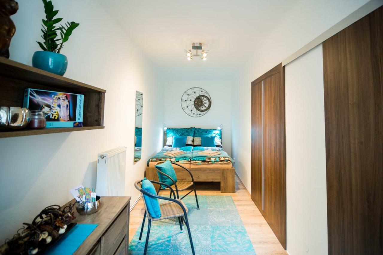 Nice Home To Stay At Prague Close To Castle With Terrace And Garden Eksteriør bilde