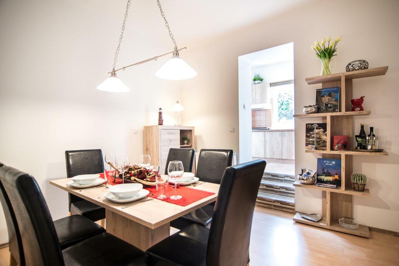 Nice Home To Stay At Prague Close To Castle With Terrace And Garden Rom bilde